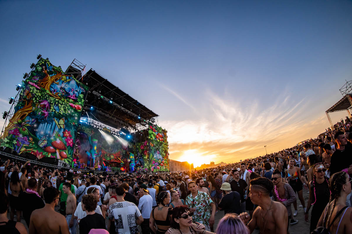 elrow rimini beach arena 2022 crediti alessandro luciani